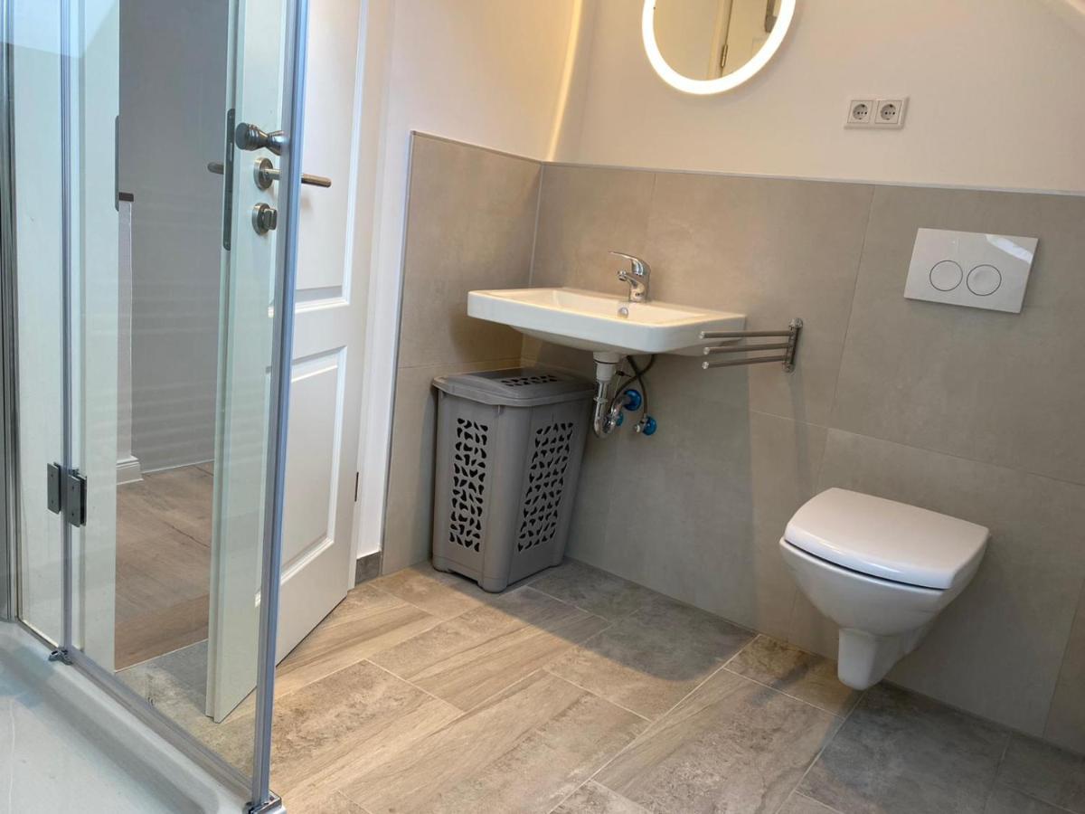 Interaktiv Appartements In Heiligenhaus - Hauptstrasse Zewnętrze zdjęcie
